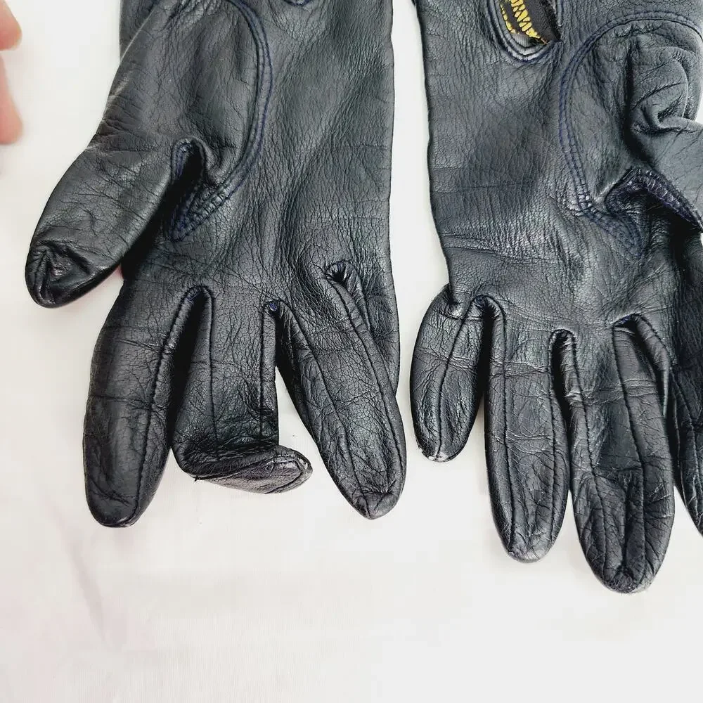 Fownes vintage black